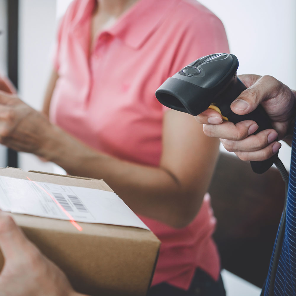 Tracking order AWB and pallets from couriers and transport companies